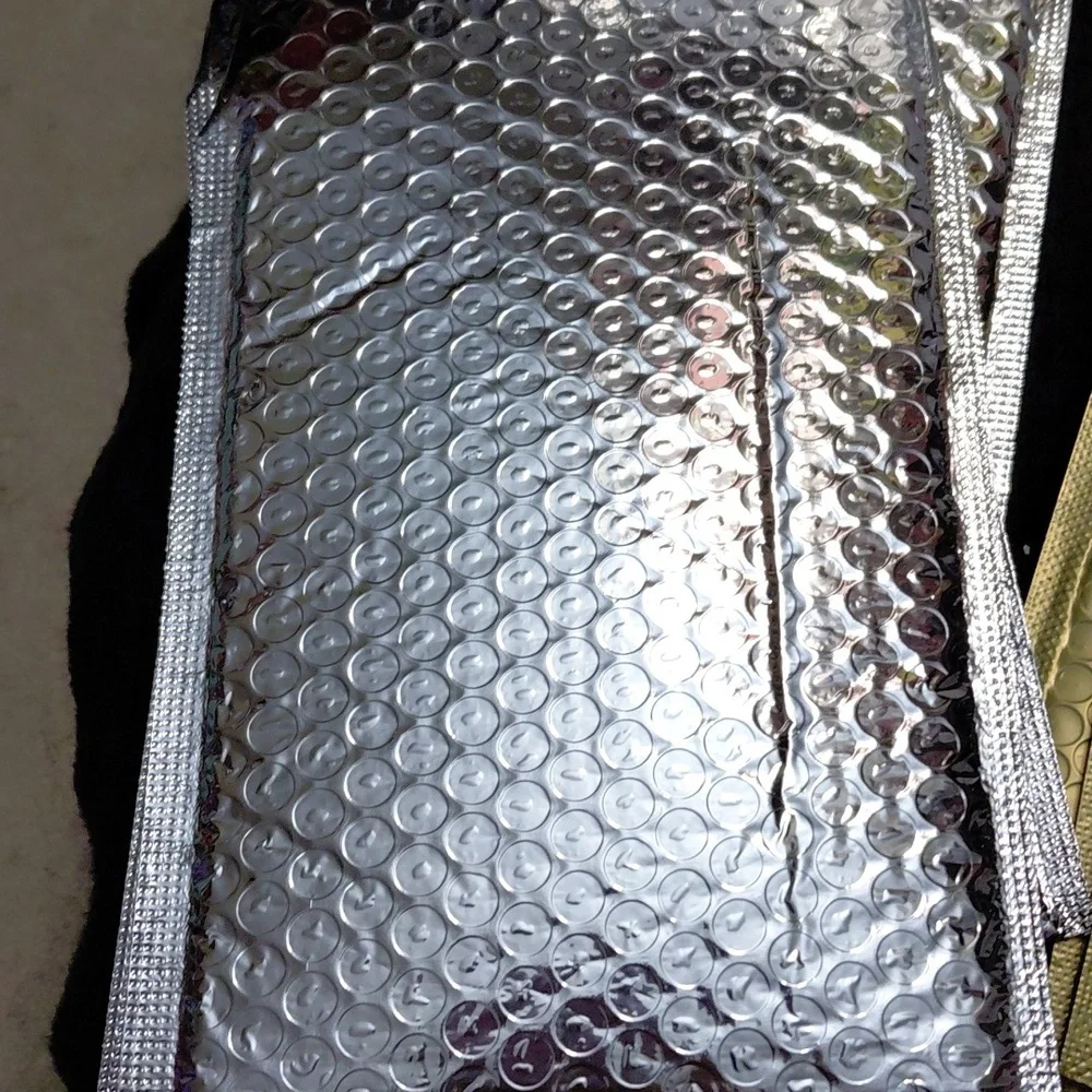 🦋LAST ONE: 15ct. Bubble Mailers 9x11 Polka Dots 6.5x10 Silver/Gold PRICE FIRM - Picture 6 of 8